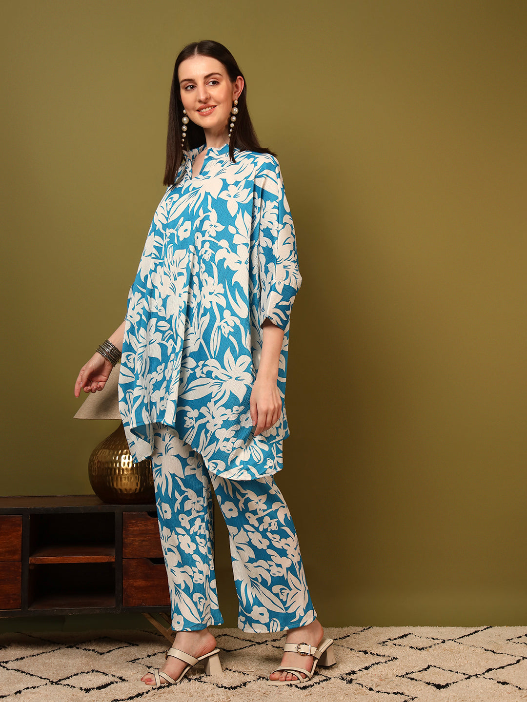 Sky Floral Statement Printed Casual Co-Ord Set for Women