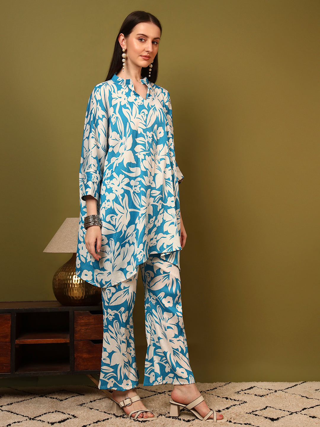 Sky Floral Statement Printed Casual Co-Ord Set for Women