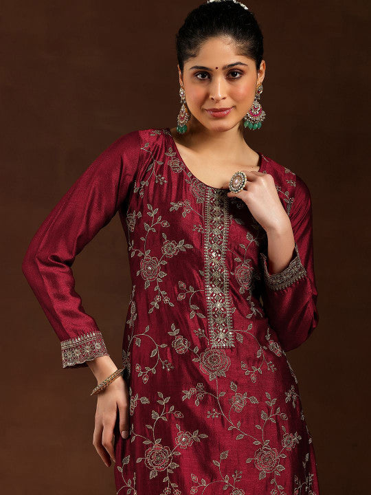Women's Maroon Embroidered Regular Sequinned Kurta with Trousers & With Dupatta